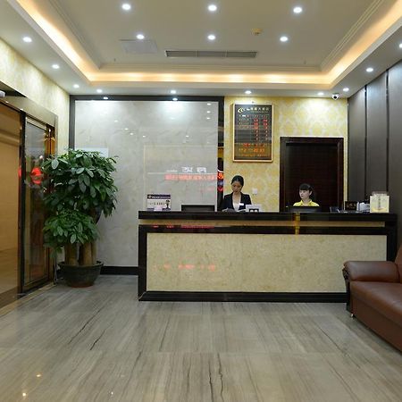 Tie Cheng Hotel Canton Extérieur photo